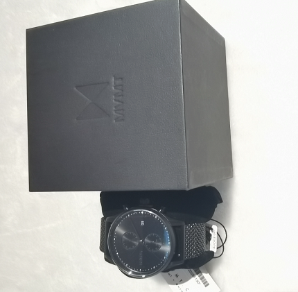 1701239251454368.jpg 1701239170139.jpg